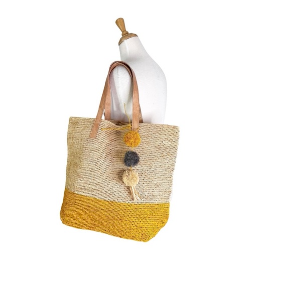 NWT Mar Y Sol Montauk Straw Large Tote in Sunflower - Picture 6 of 13
